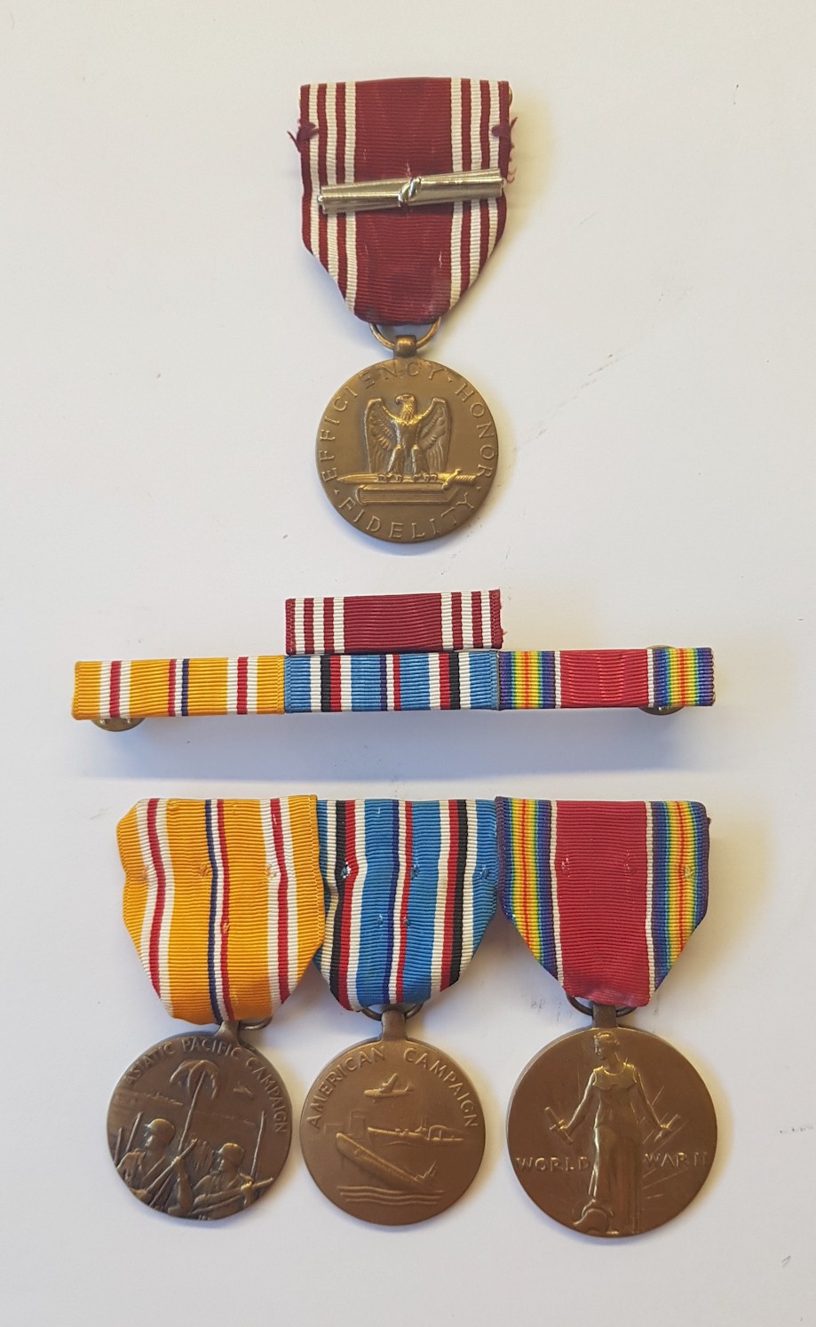 AMERICAN WWII GROUP AWARDS "ABBO KENT "