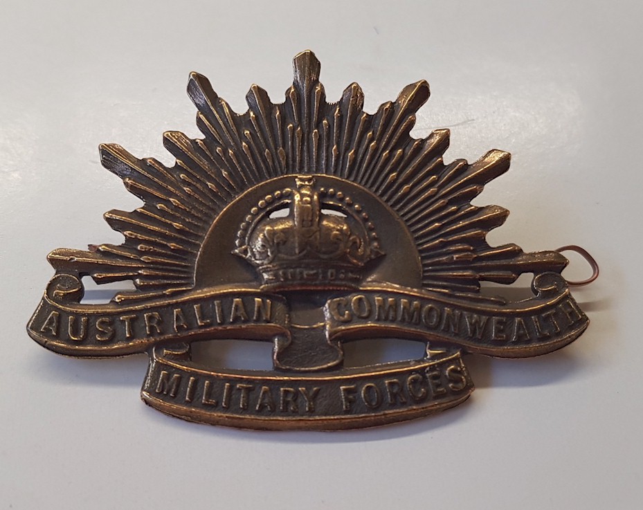 AUSTRALIAN COMMONWEALTH MILITARY FORCES PIN