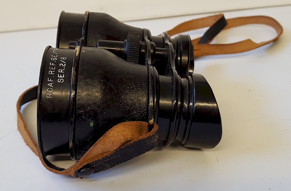 RCAF WW2 HUSUN PILOT A.M. 6E-338 NIGHT USE BINOCULARS IN THE ORIGINAL  LEATHER CASE