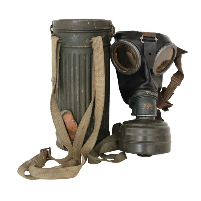 GERMAN WW2 GAS MASK AND WITH GAS MASK CANISTER