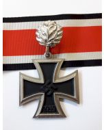 GERMAN ANTIQUE KNIGHTS CROSS TO THE IRON CROSS WITH OAK LEAVES 