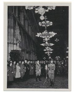 DER FÜHRER AM TAG DES GROTZDEUTJCHEN REICHES WIEN 9 APRIL 1938 - CIGARETTE CARD 