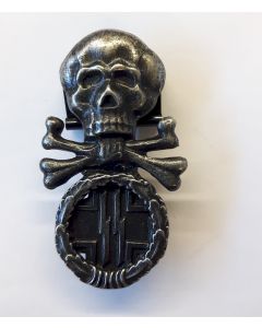 GERMAN SKULL WITH SS