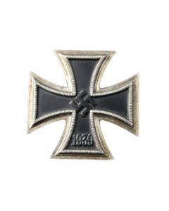 IRON CROSS FIRST CLASS 1939 HIGH QUALITY REPRODUCTION
