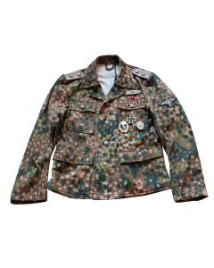 GERMAN WW2 SS M-44 DOT PATTERN CAMOUFLAGE TUNIC WITH INSIGNIA