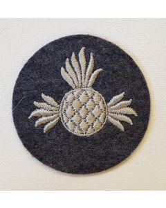 GERMAN LUFTWAFFE AERIAL ARMORER HEAVY BOMBS PERSONNEL TRADE PATCH