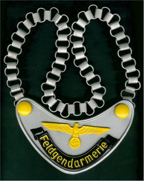 FIELD POLICE GORGET