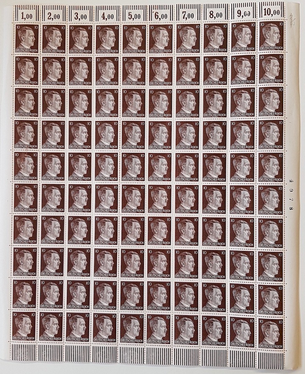 FULL AND COMPLETE GERMAN WWII HITLER HEAD STAMP SHEET OF 100 STAMPS 10 RPF VALUE. FULL GUM