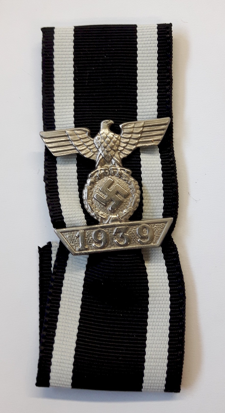 GERMAN 1939 CLASP TO THE 1914 IRON CROSS 2nd CLASS Silver with Ribbon