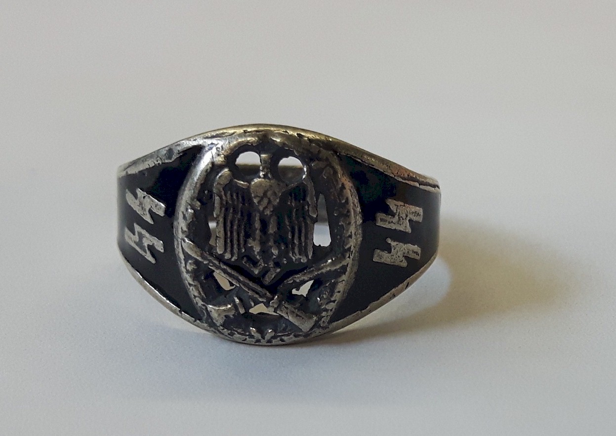 GERMAN GENERAL ASSAULT RING WITH EAGLE