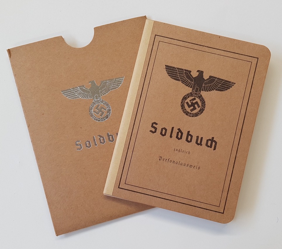 GERMAN BLANK HEER SOLDBUCH AND COVER