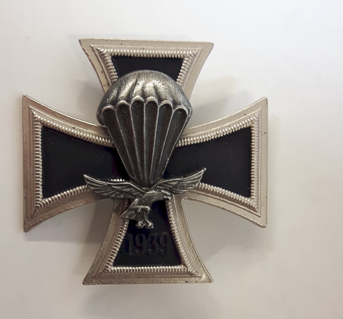 1939 Eisernes Kreuz 2. Klasse - 113 - Epic Artifacts