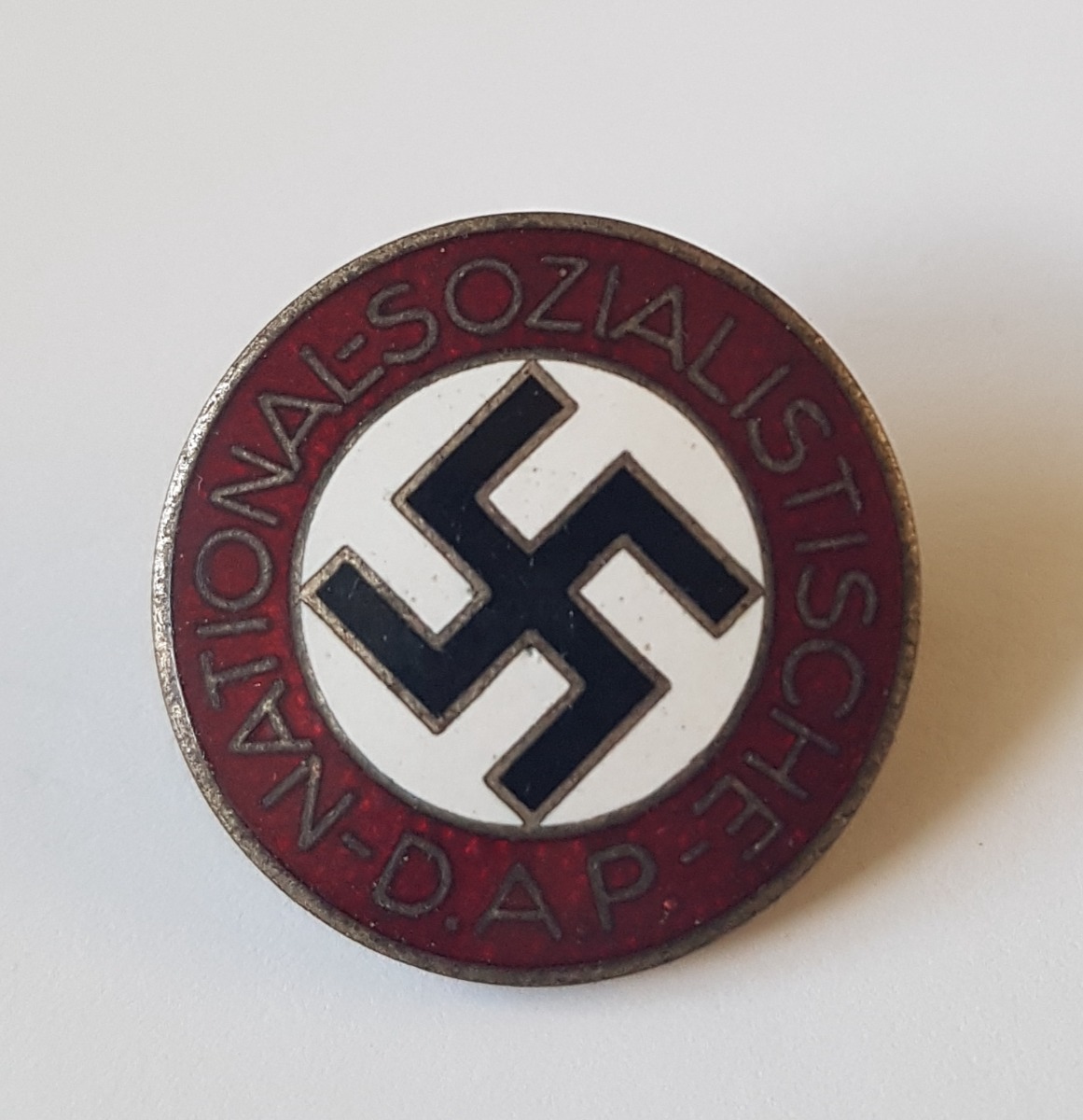 GERMAN NSDAP MEMBERSHIP PARTY BADGE RZM M1/42 