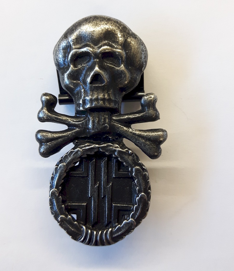 GERMAN SKULL WITH SS