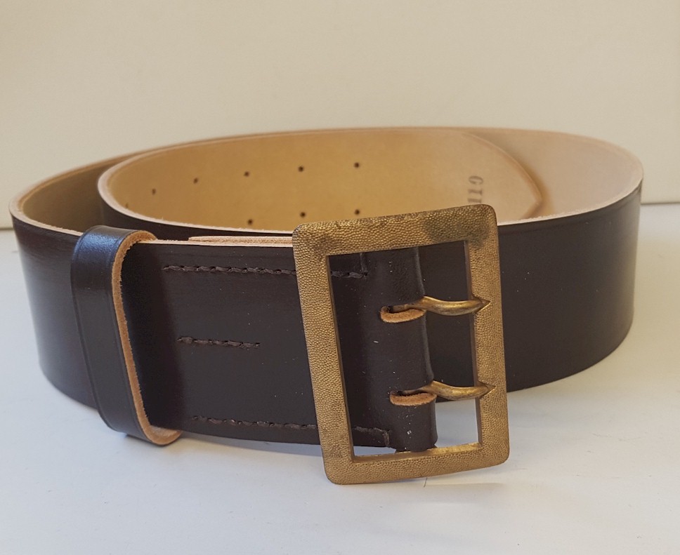 GERMAN SS GENERALS OR ARMY BROWN BELT WITH ORIGINAL GOLD BUCKLE