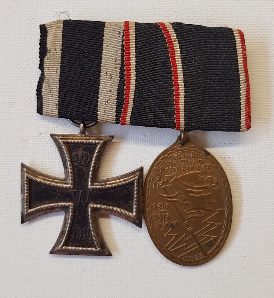 GERMAN WWI 1914 IRON CROSS 2ND CLASS AND WAR VETERANS MEDAL 1914-1918 OF THE KYFFHAUSER UNION BAR 