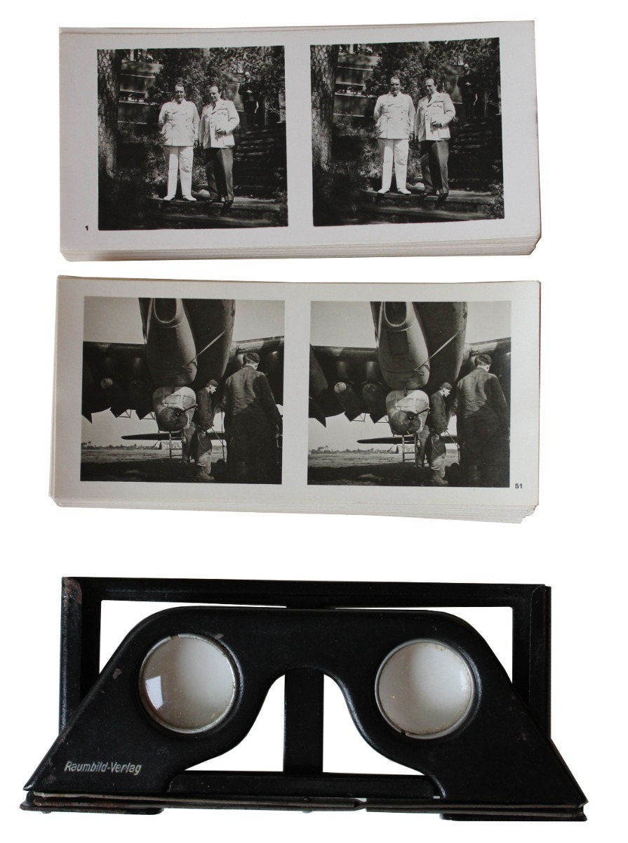 GERMAN THIRD REICH IMAGE VIEWER WITH 100 STEREO PHOTOGRAPHS