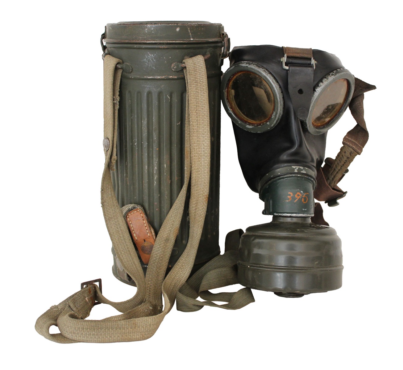 GERMAN WW2 ORIGINAL M30 GAS MASK AND FILTER WITH GAS MASK CANISTER 