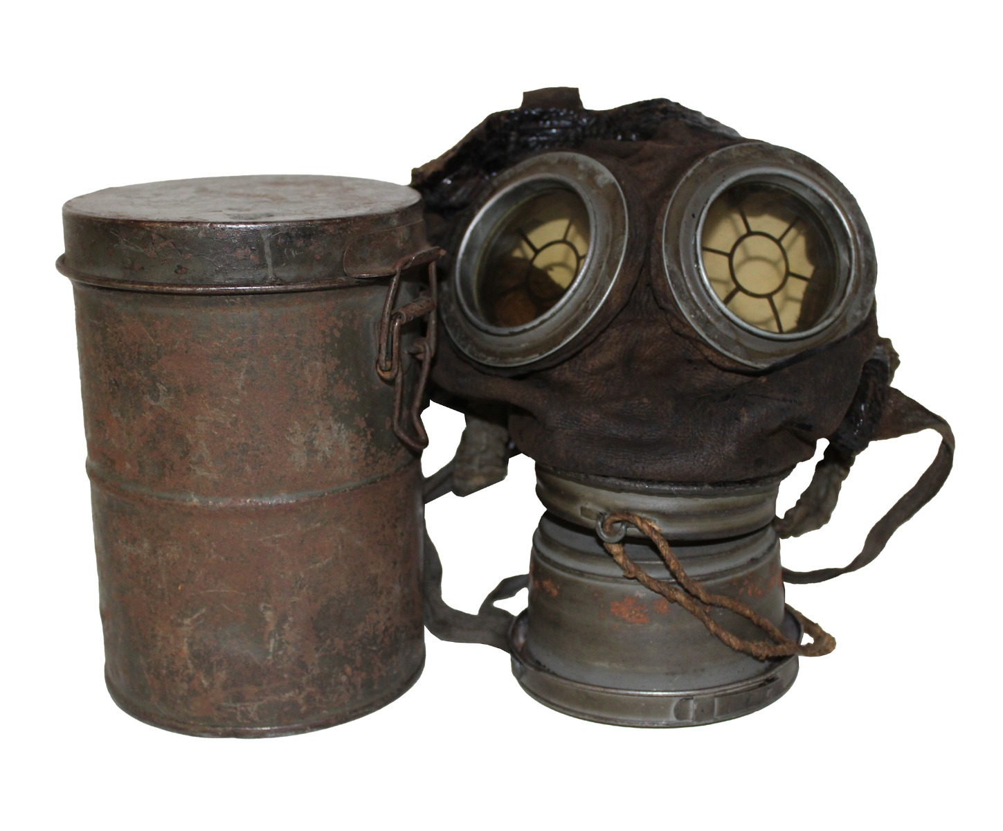 GERMAN WWI MODEL 17 GAS MASK, CAN AND FILTER