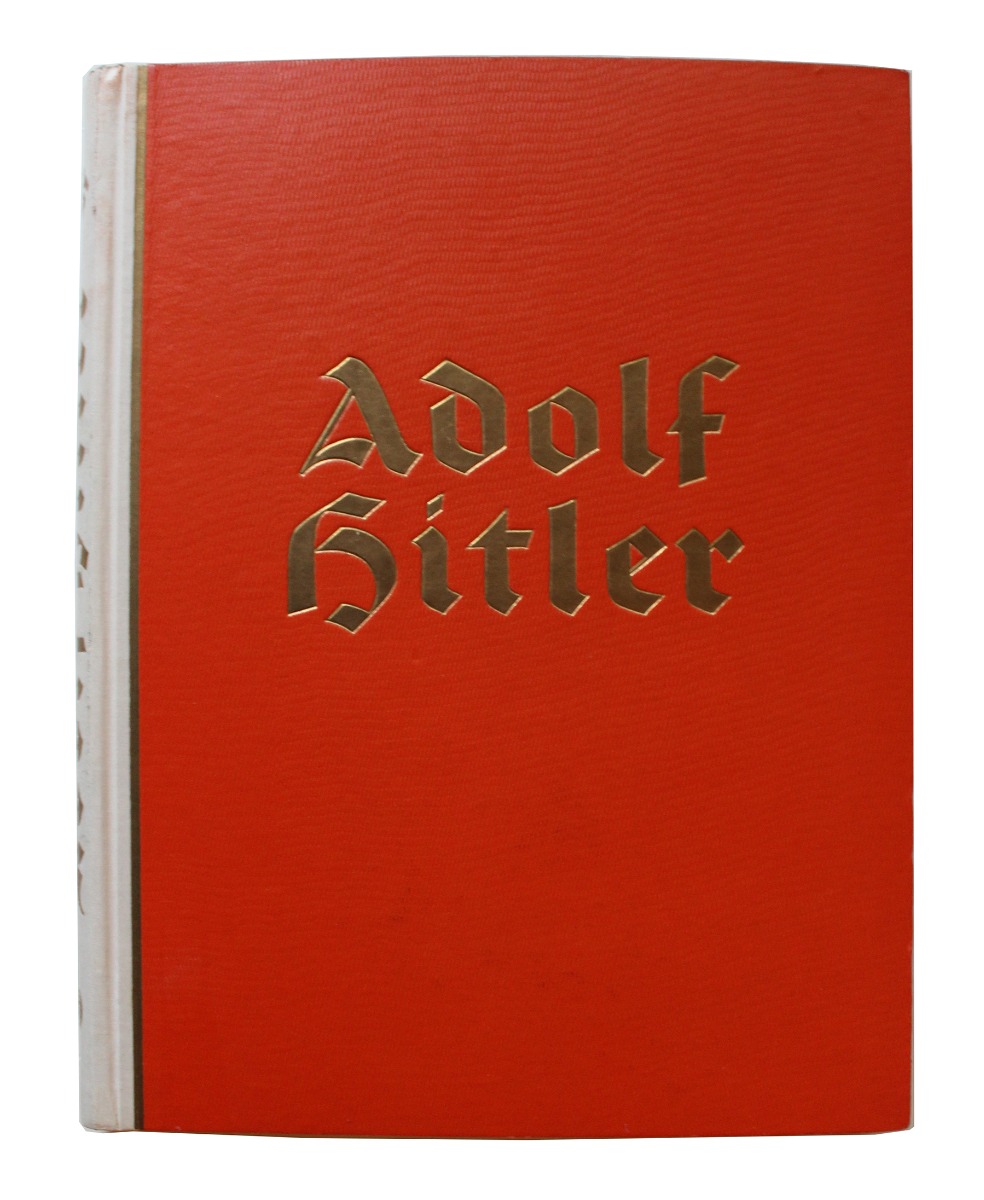 ORIGINAL 1936 GERMAN ADOLF HITLER CIGARETTE CARD BOOK