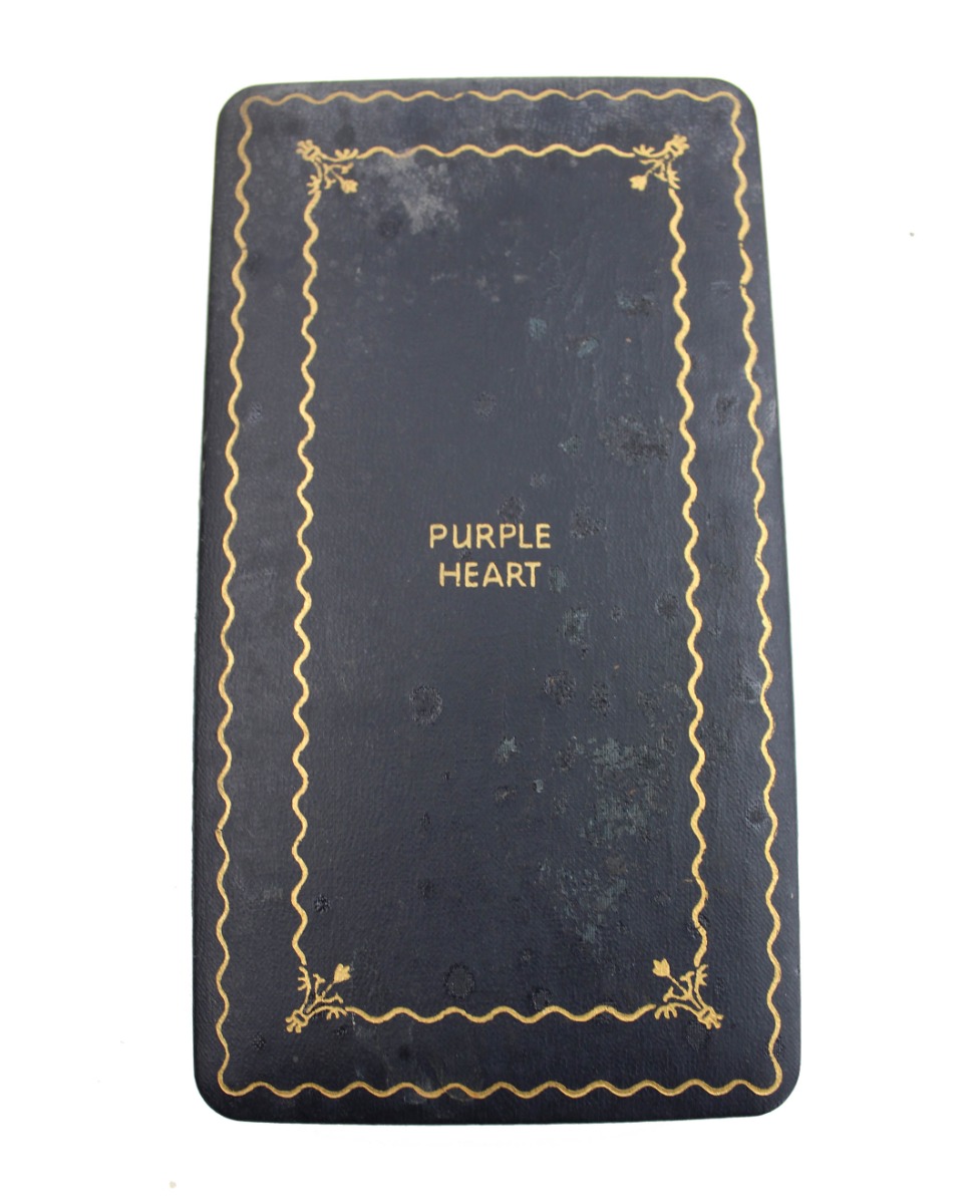米軍勲章 Purple Heart① US Armed Forces Purple Heart Medal WWII-Era Named Cased