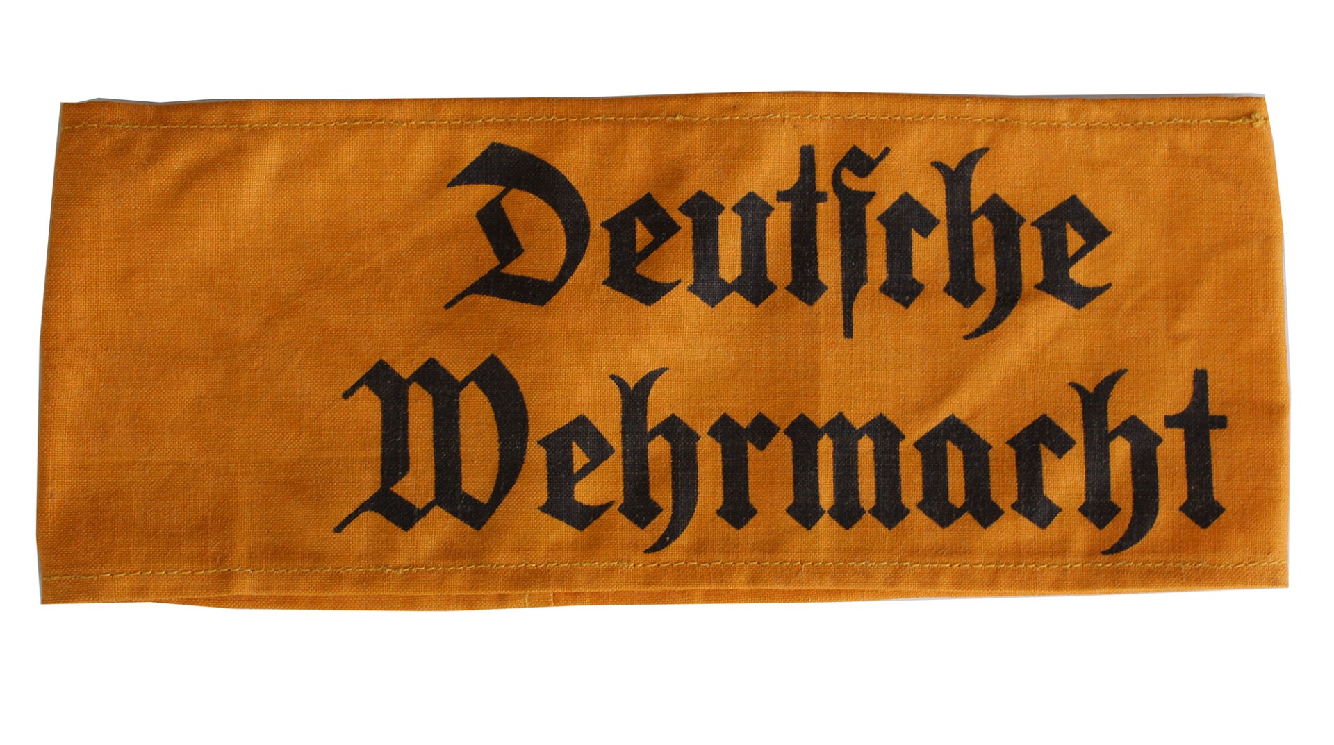 GERMAN DEUTSCHE WEHRMACHT ARMBAND IN GOTHIC SCRIPT ORIGINAL