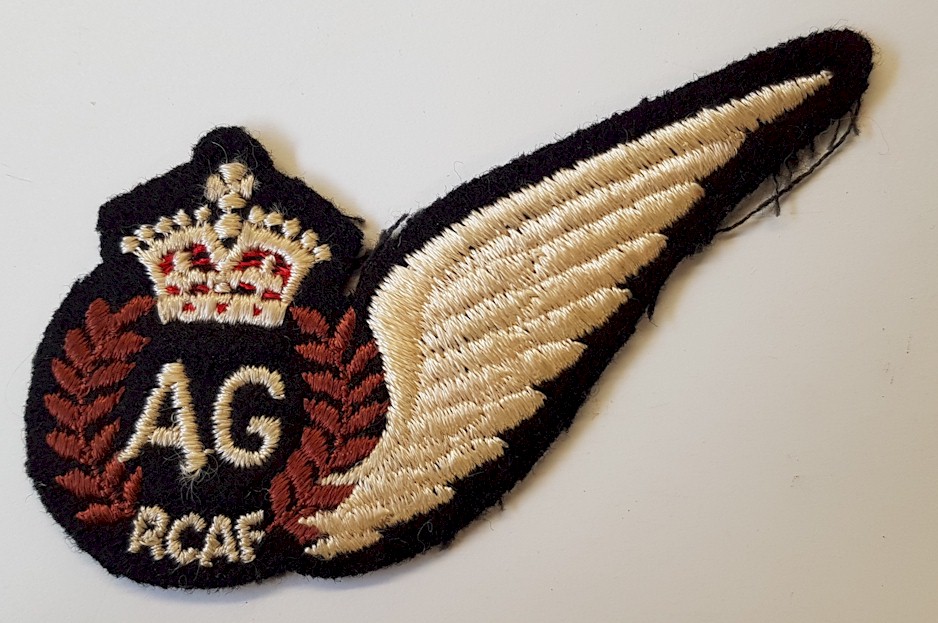 RCAF - WWII ROYAL CANADIAN AIR FORCE- AIR GUNNER'S (AG) PILOT WINGS