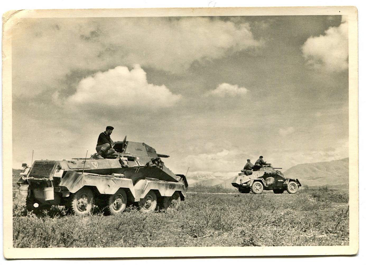 UNSERE WAFFEN SS POST CARD "ARMORED RECONNAISSANCE CARS FORWARD!"