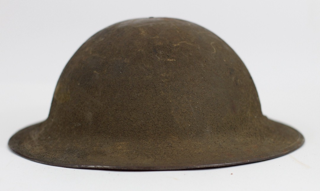 US M-1917 WWI STEEL BRODIE HELMET ,LINER & CHINSTRAP