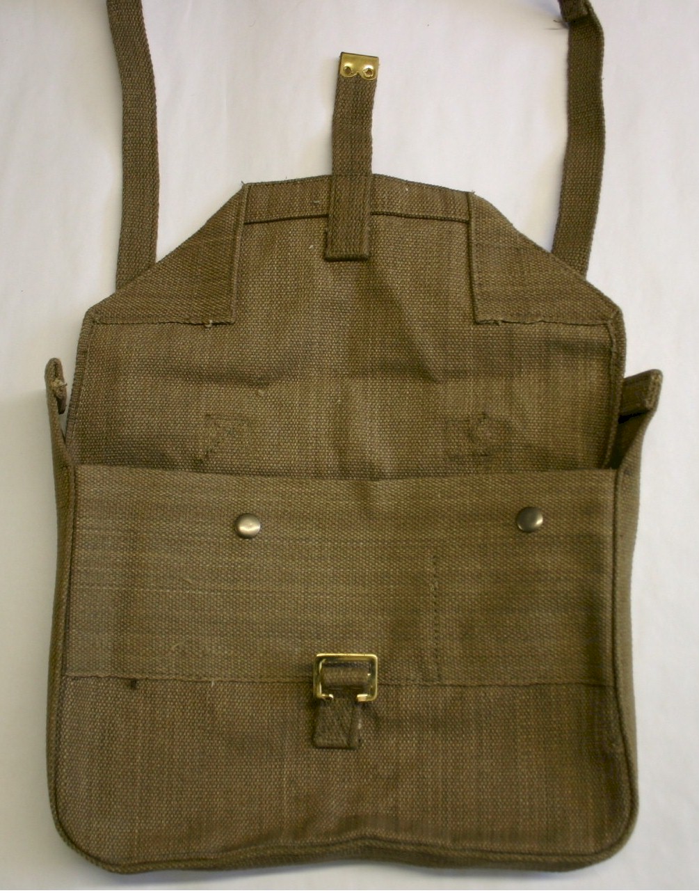 BRITISH CARRY STRAP FOR THE OFFICERS P-37 VALISE BAG WWII