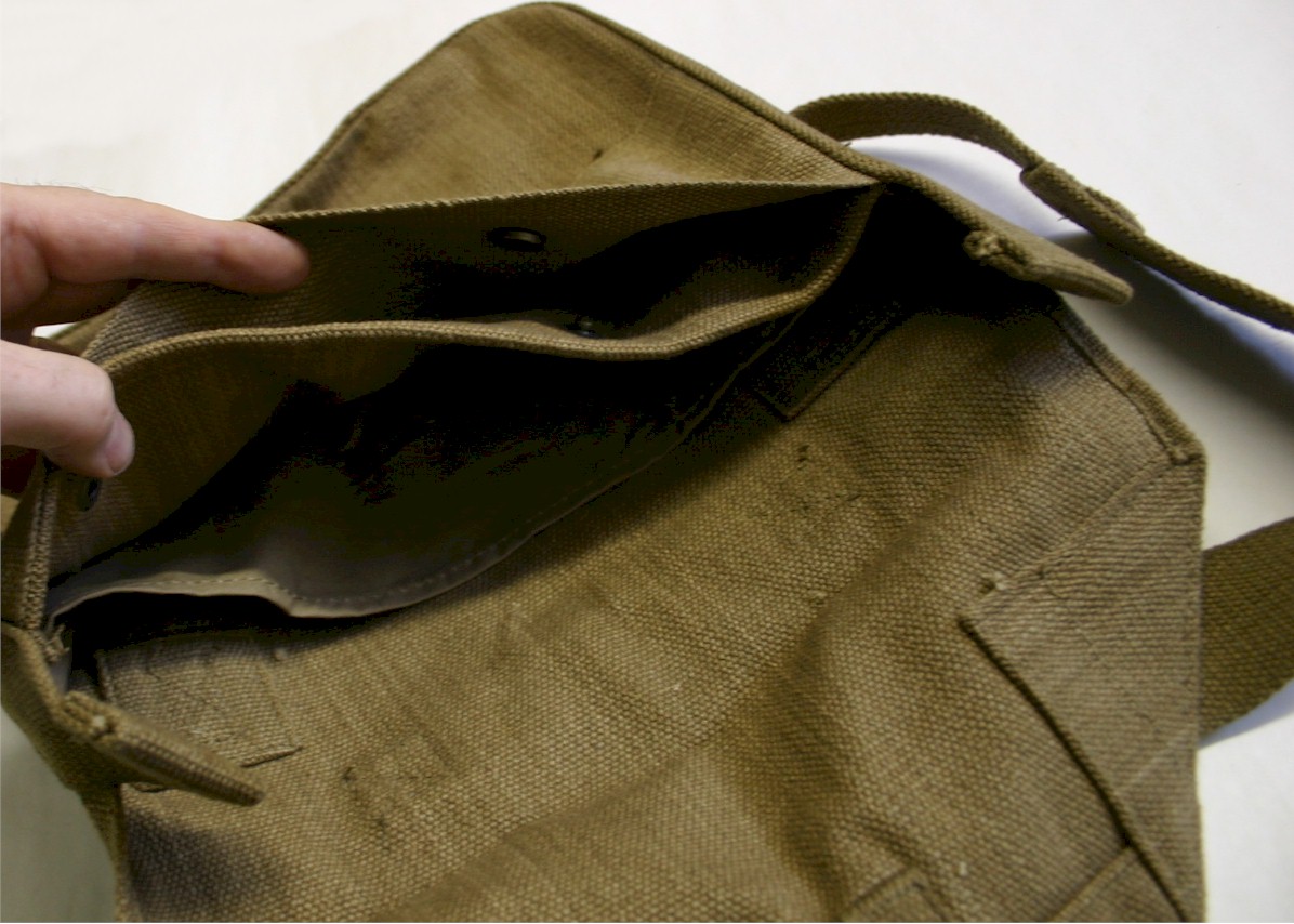 BRITISH CARRY STRAP FOR THE OFFICERS P-37 VALISE BAG WWII