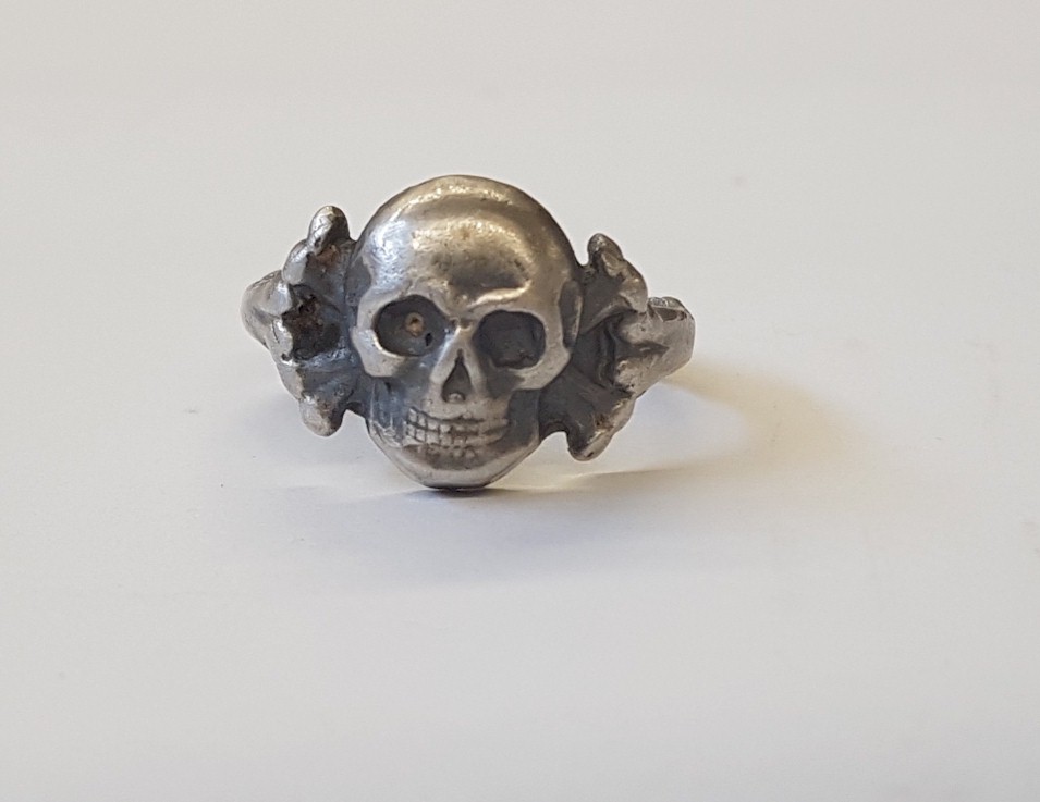 WW2 GERMAN WAFFEN SS TOTENKOPF RING SKULL