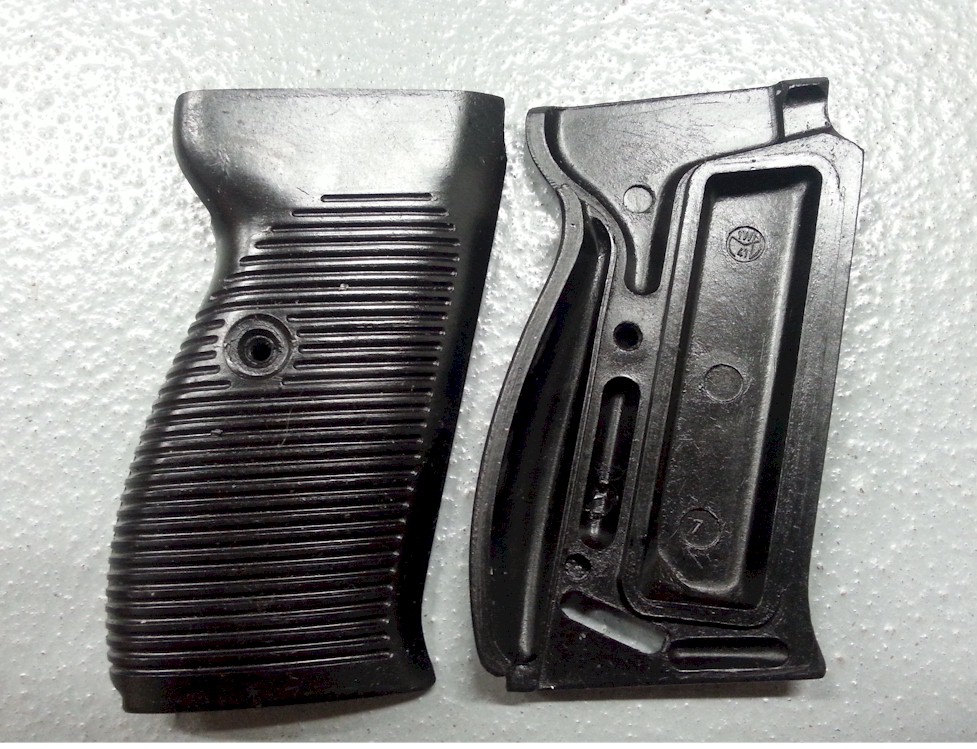 当季大流行 BAKELITE P38 WALTHER GERMAN WW2 PISTOL BLACK GRIPS トイガン